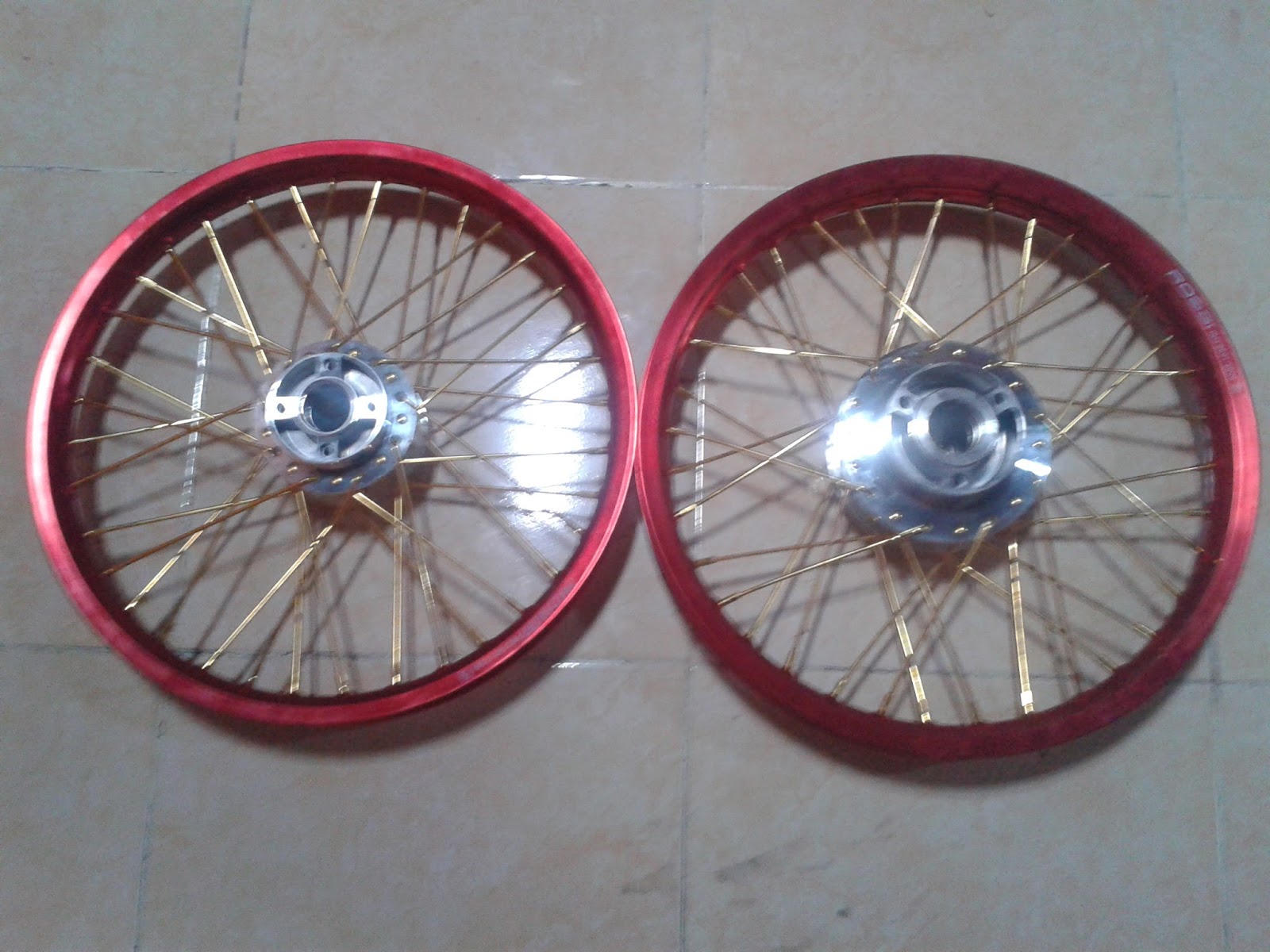  Velg Rossi Merah buat Satria FU Velg Motor Murah