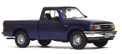 Ford Ranger XLT 1995 - 1/25 AMT