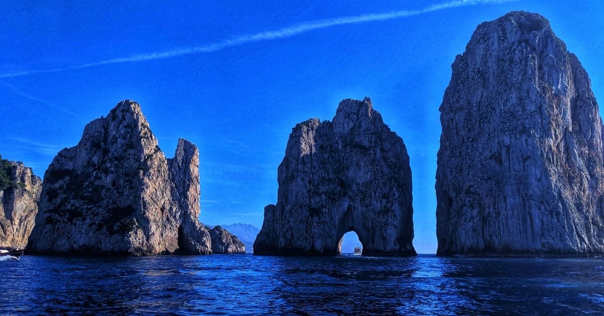 Capri Island - Turquoise Beaches And Celebrity Destination - Gelato - Moniedism