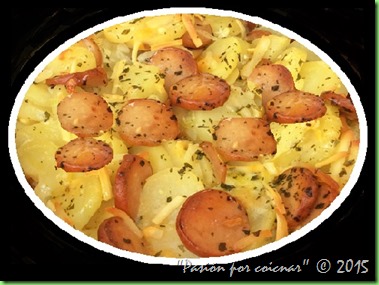 PATATAS Y SALCHICHAS GRATINADAS