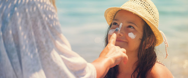 The Ultimate Guide to Skin Protection: Sun Cream, Sunblocker, and Suntan Lotion