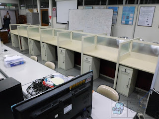 Meja Partisi Kantor Cubicle Workstation Untuk Kampus UGM