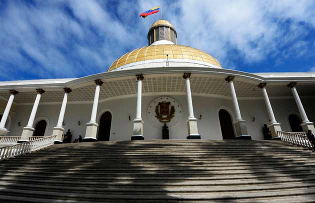 Se instaló la comisión "Plan País"  en  la Asamblea Nacional. 