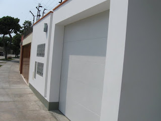 Puerta Seccional de Garaje propiedad Prima Innova