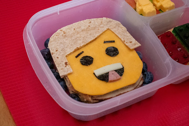 How to Make a LEGO Brick and Minifigure Food Art Lunch!