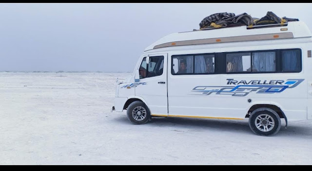 Tempo Traveler in Jaipur