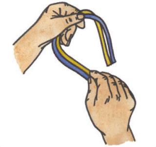 tying a rope knot