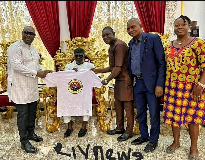 HRM. King Ateke Tom receive Bayelsa State house of Assembly member and his committee on an visitation visit for a festival 