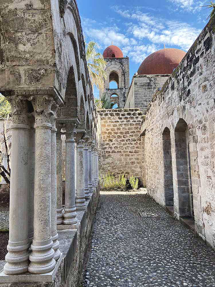 Cupole rosse di Palermo