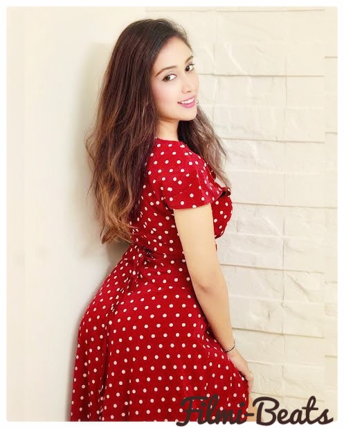 Priyamvada Kant wallpapers and Biography