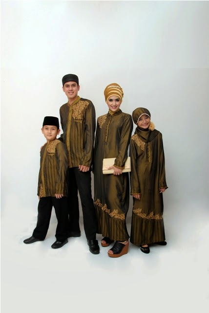 Model Busana Muslim Batik Sarimbit Keluarga