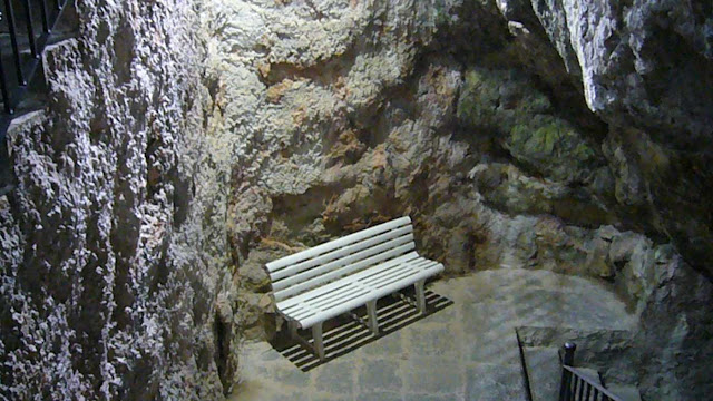 Cueva Santa