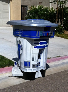 r2d2 garbage can