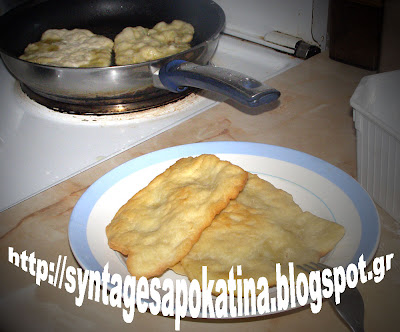 νόστιμες πιτούλες της Κατίνας http://syntagesapokatina.blogspot.gr
