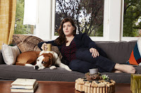 Downward Dog Series Allison Tolman and Samm Hodges Image 1 (1)