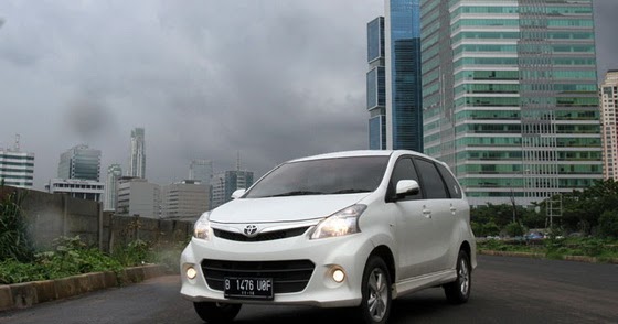 Jual Mobil  Bekas  Second Murah  Harga  New Toyota Avanza  