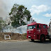 Carros alegóricos pegam fogo em Campos