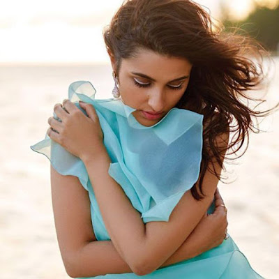 Parineeti Chopra Full HD Wallpaper Free Download  63