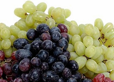 manfaat buah anggur ungu dan anggur putih