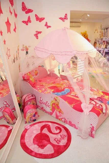 DECORACIÓN INFANTIL: EL DORMITORIO DE LA BARBIE