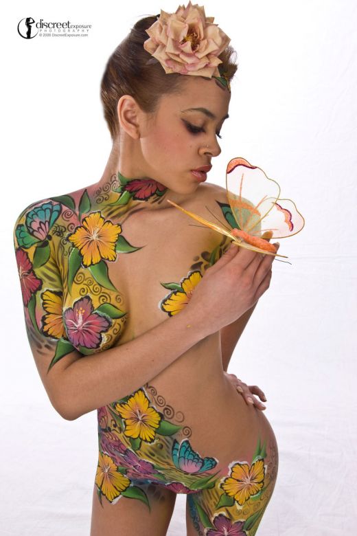 Label Flower Body Painting