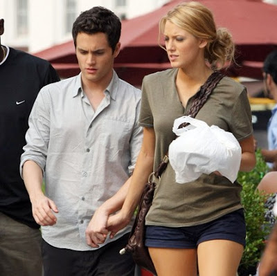 blake lively y penn badgley. lake lively y penn badgley.