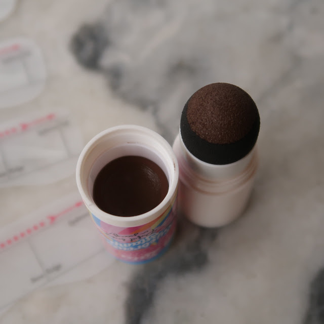 Pavi Elle Oooh La La Eyebrow Stamp Review: kilay on fleek in an instant morena filipina beauty blog