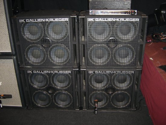 Duff McKagans Equipment 
