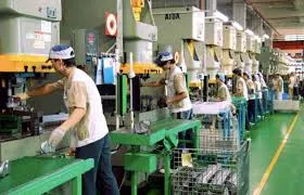 مطلوب موظفين عمال انتاج للعمل بمصنع بلاستيك على خطوط الانتاج مؤمن مواصلات