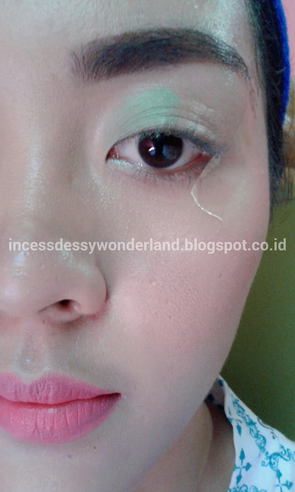 Dessy Journal TUTORIAL Pemakaian Eye Shadow Wardah Seri K Dan I