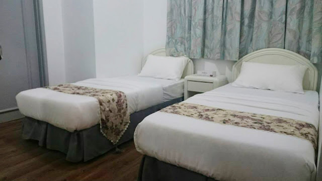 homestay hotel murah ada swimming pool di bandar Melaka, cheap hotels guest house in Malacca city town, homestay di Melaka yang ada kolam renang, best Malacca affordable budget hotels, Hotel budget Melaka Bandar Hilir, Bilik hotel murah di Melaka, Cheap hotels room in Melaka, Malacca affordable budget hotels, Cheap Malacca city town hotels suites, Melaka budget homestay, Good Budget Hotels near to Mahkota Medical Center, homestay bilik hotel murah berhampiran Mahkota Medical Centre (MMC), penginapan murah hotel yang dekat dengan rumah sakit mahkota hospital