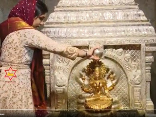 UAE Princess Hind al Kasmi worship in Hindu temple