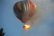 hot air balloon fire video,hot air balloon crash video,hot,air , balloon ,ballon , baloon ,  video,  crash , fire , video 