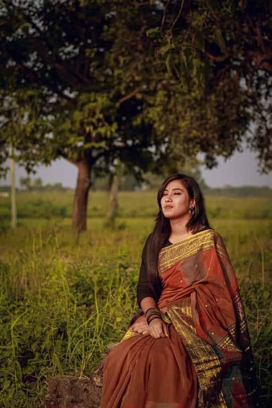 "এক ডিভোর্সি নারীর বাস্তব জীবনী" ।  @অদৃশ্য কাব্য