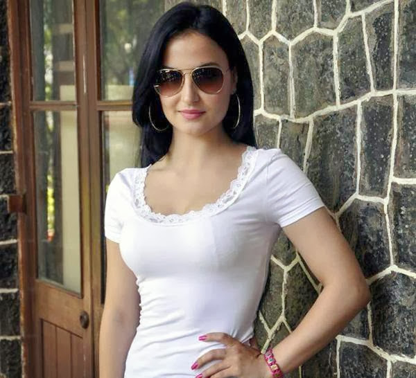 Elli Avram Hd Wallpapers Free Download