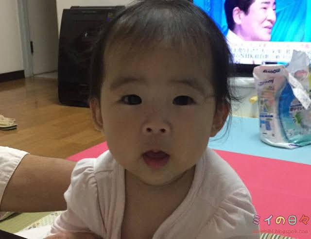 赤ちゃんの目の大きさが左右で違ったのが同じくらいになってきました ミイの日々 赤ちゃんの目の大きさが左右で違ったのが同じくらいになってきました ミイの日々