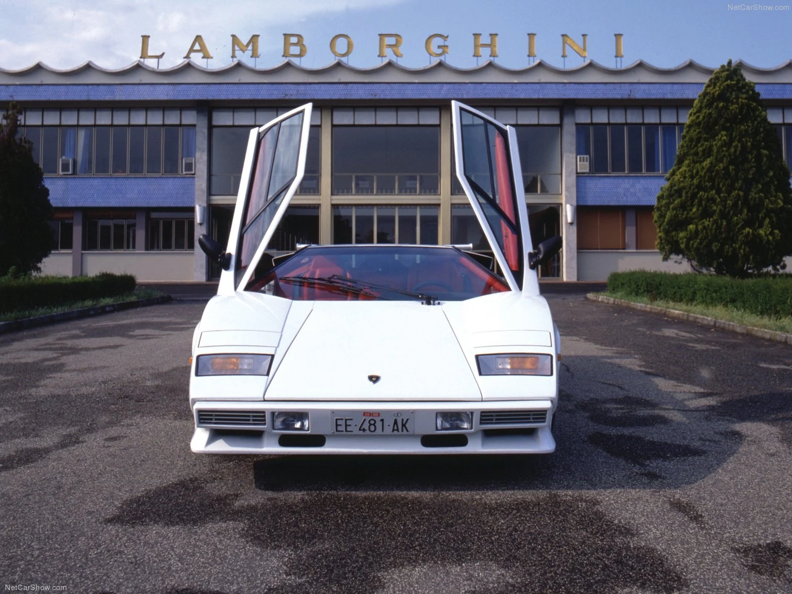 Hình ảnh siêu xe Lamborghini Countach Quattrovalvole 1985 & nội ngoại thất