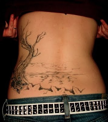 tree tattoo on ribs women