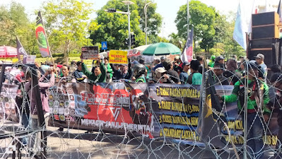 Polrestabes Surabaya Terjunkan 950 Personil, Pengamanan Aksi Demo Ojol di Surabaya