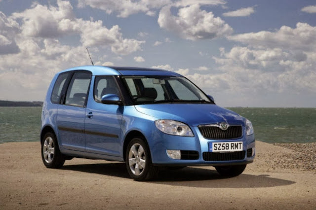 Skoda Roomster Car Wallpaper