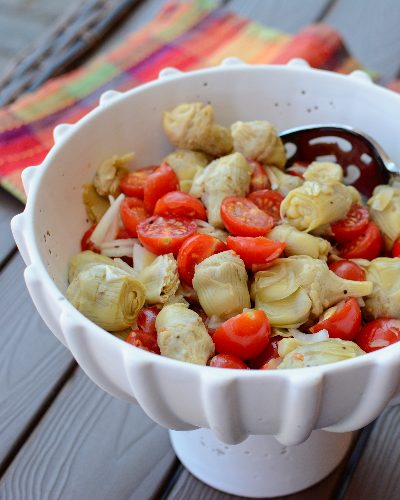 Easy-Easy Artichoke & Tomato Salad, another quick, versatile & healthy salad ♥ KitchenParade.com.