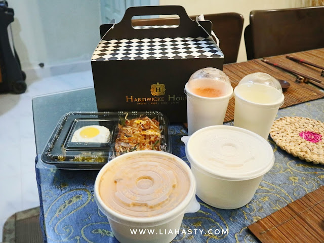 Konsep Pandu Lalu & Food Delivery "Lock" Your Food di Sepetang D'Vouk, Vouk Hotel by The Blanket