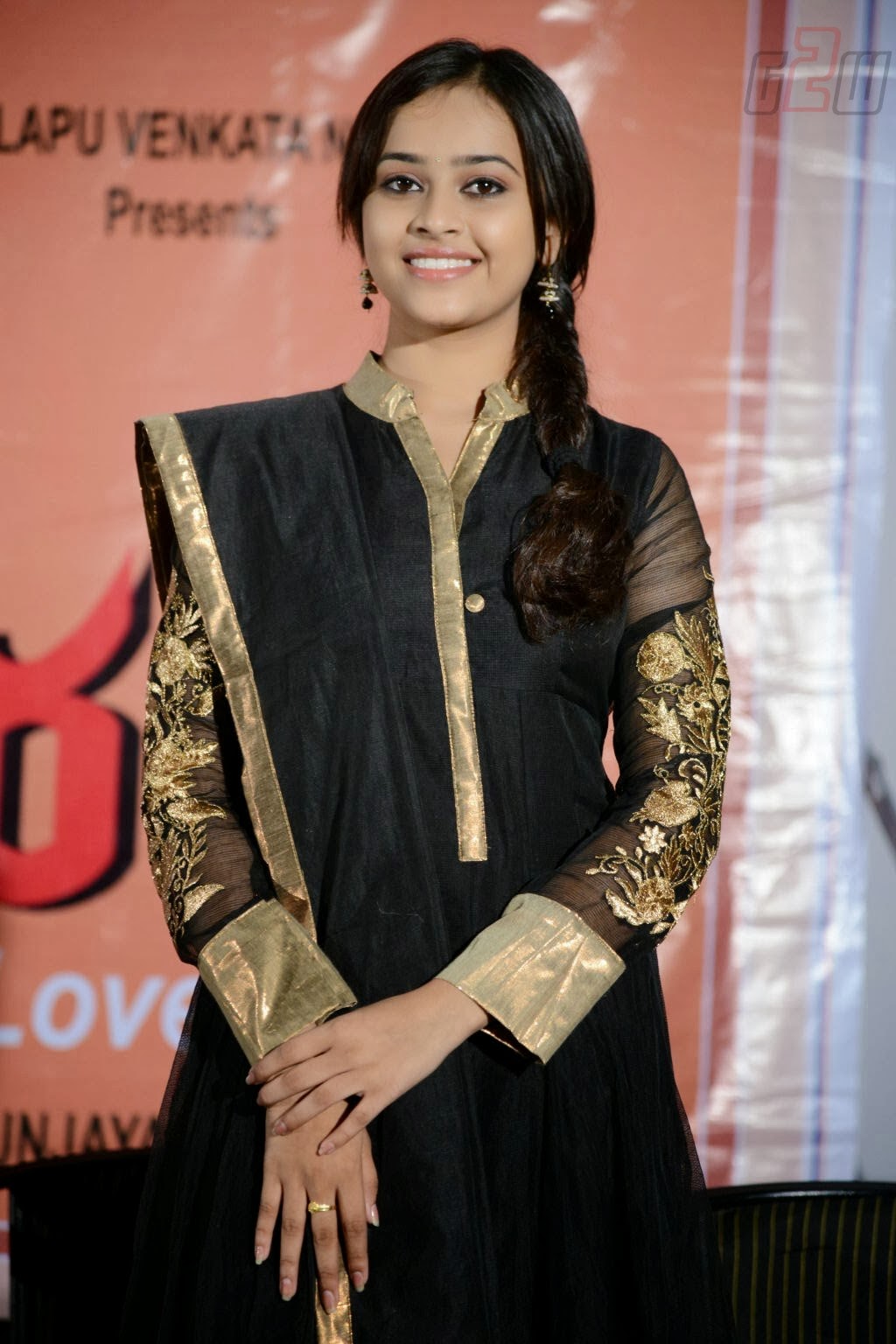 +SRI+DIVYA,+SRI+DIVYA+IN+BLACK+DRESS,+SRI+DIVYA+HOT+PHOTOS,+SRI+DIVYA ...