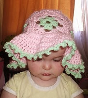 http://www.ravelry.com/patterns/library/flopsy-hat