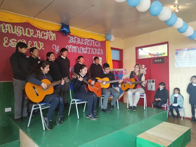 Inauguran biblioteca en Isla Huar