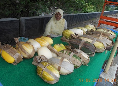 Ramadhan, Rejeki Penjual Barteh 