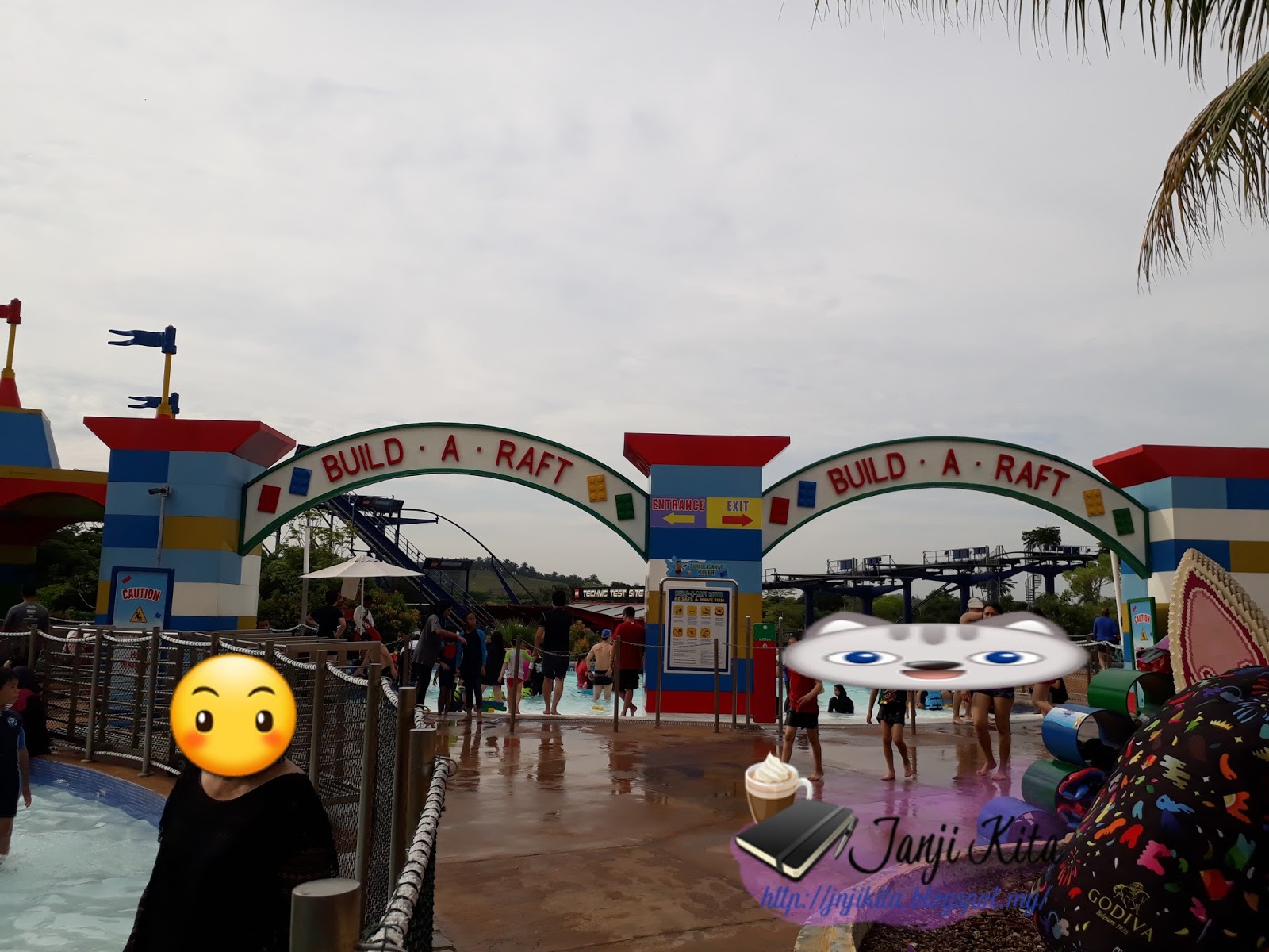 Keriangan Berganda Di LEGOLAND Malaysia WATER PARK 