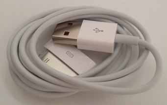 Iphoneの充電ケーブルの皮膜が破れて送料無料で交換してもらった話 Retrogadgeter