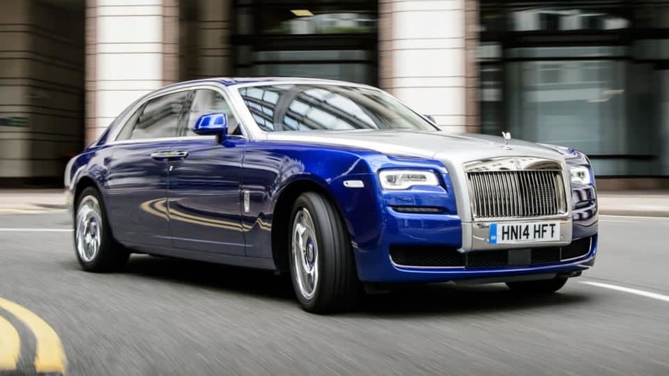 Rolls-Royce luxury car rental.