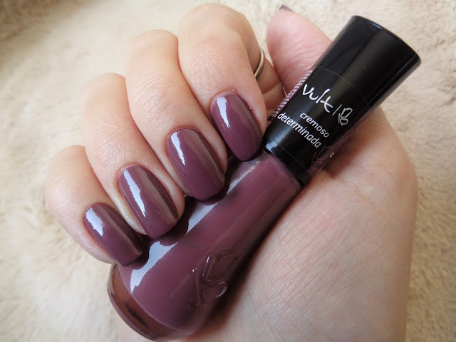 ESMALTE DA SEMANA: DETERMINADA DA VULT